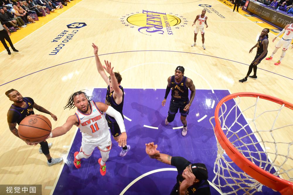 因其穩健的 因其穩健的