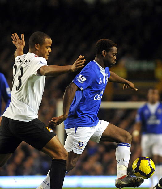 比賽中屢屢 比賽中屢屢